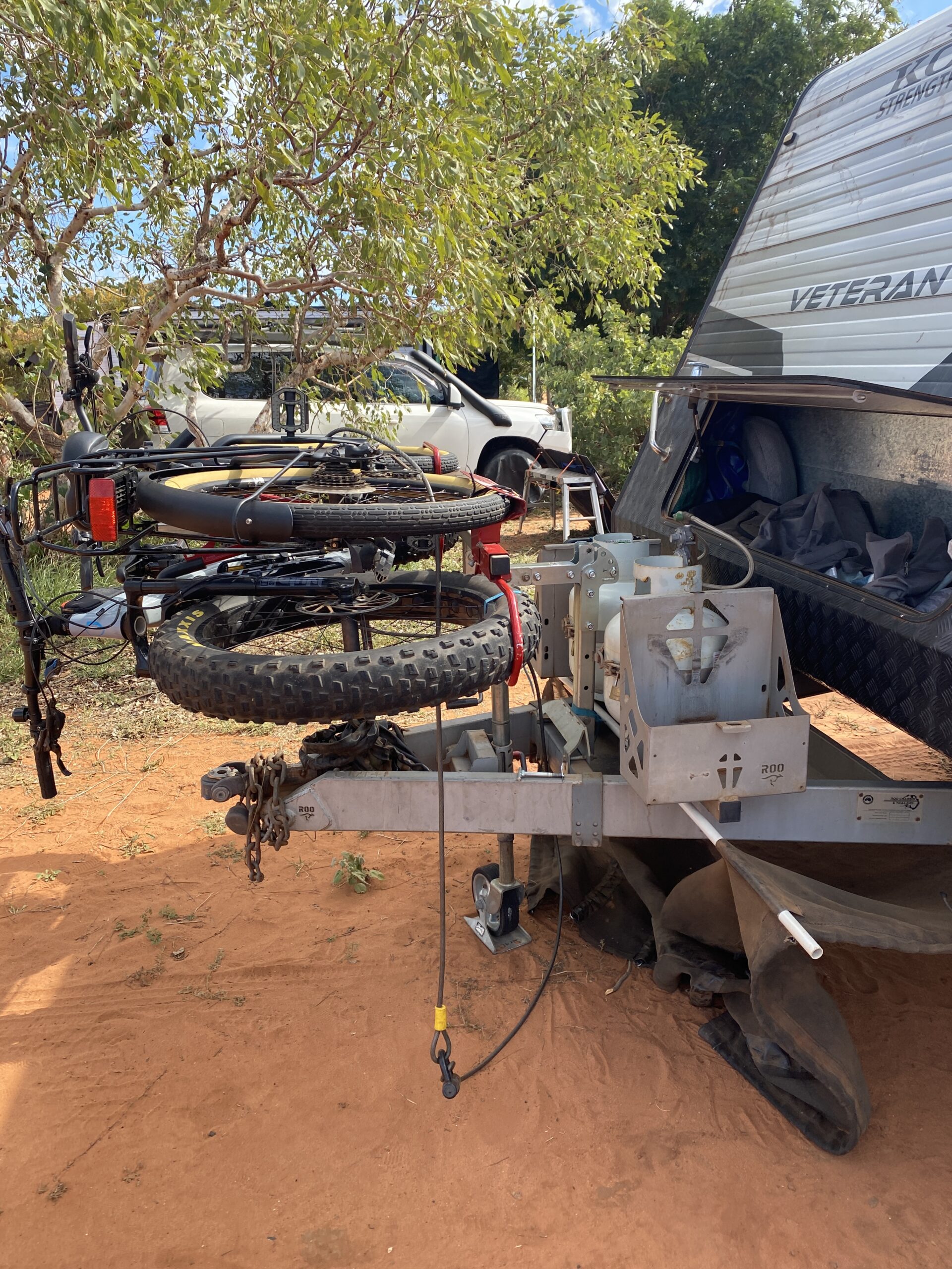 Bush Chook Van Rack Mid-Post Tilting Mechanism Post Kit